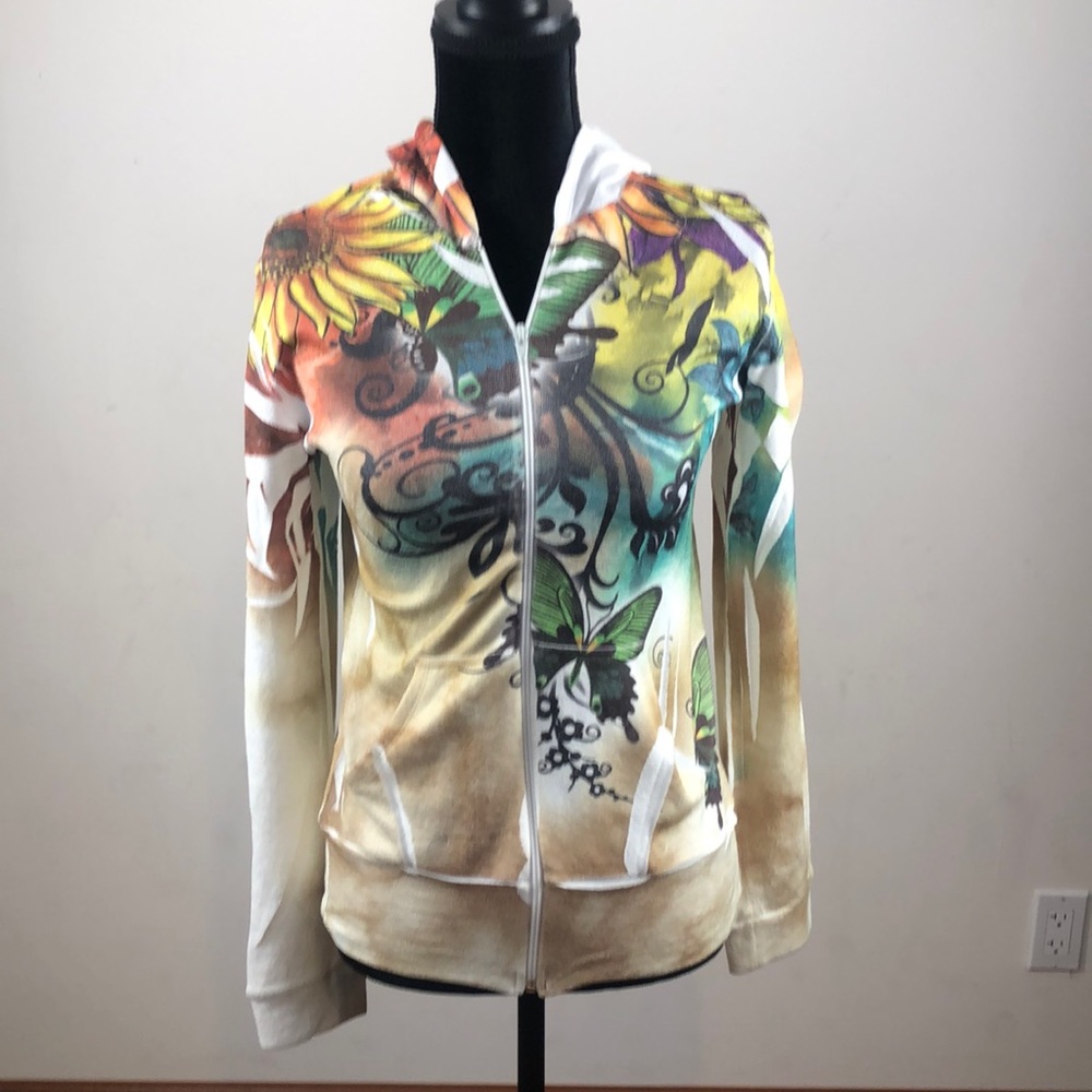 Brand new!!! Aurora factory brand, lightweight zip up jacket.Women’s size M